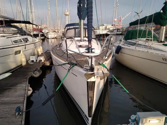 Dufour 325 Long Keel10m2009